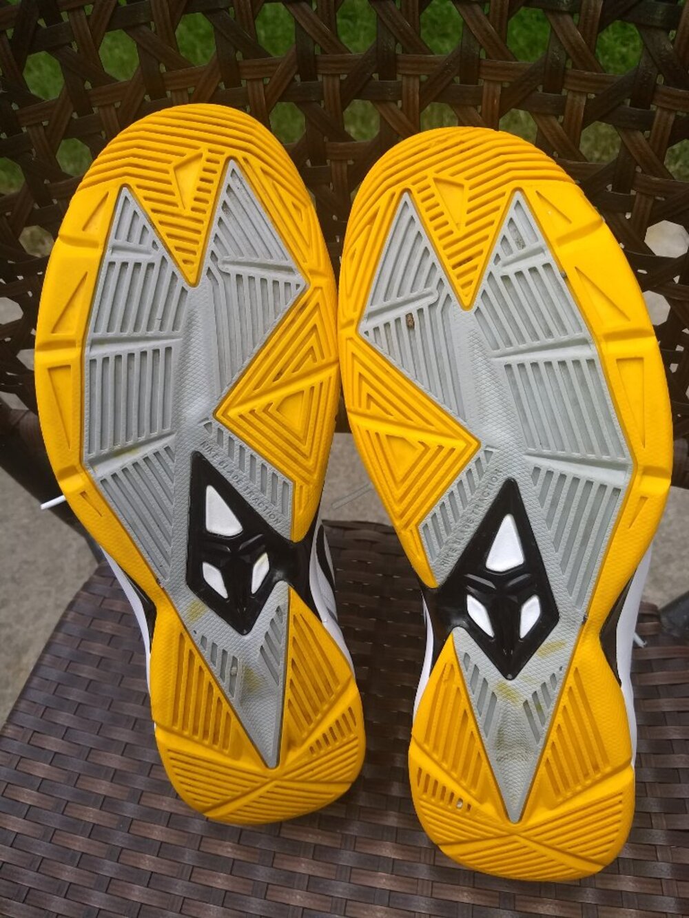 Nike Better World Sneakers unisex Size 10 - Picture 2 of 8